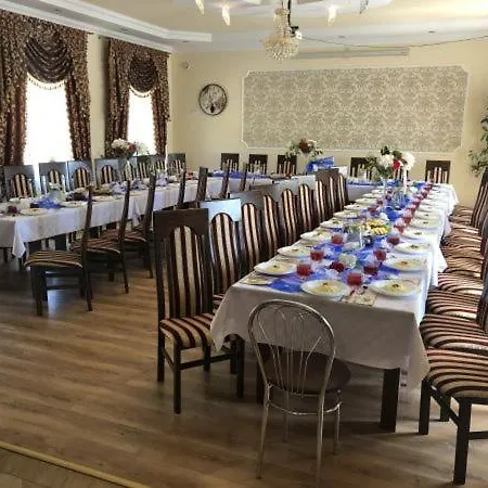 Noclegi Kochlice Motel *