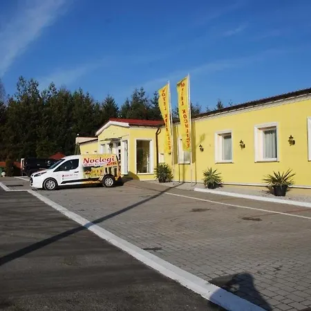 Motel Noclegi Kochlice