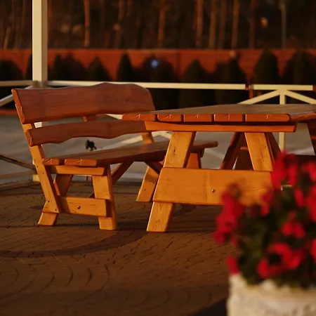 Noclegi Kochlice *