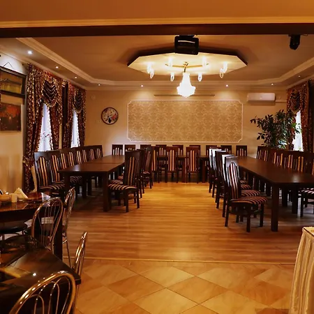 Noclegi Kochlice Motel