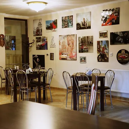 Noclegi Kochlice Motel