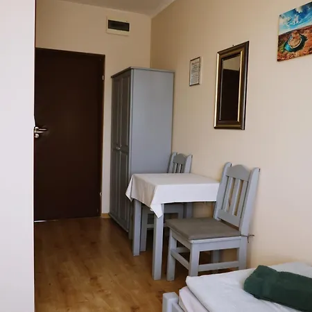 Noclegi Kochlice Motel *