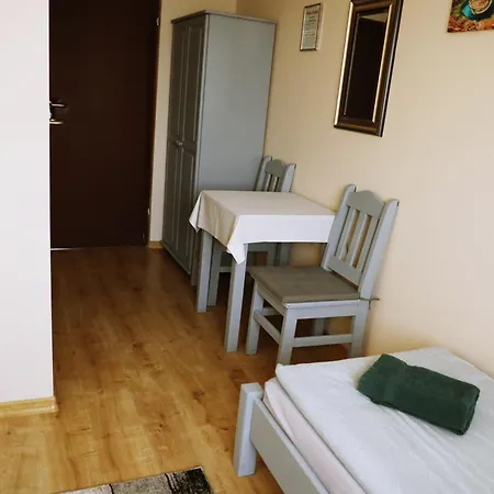 Motel Noclegi Kochlice Kochlice