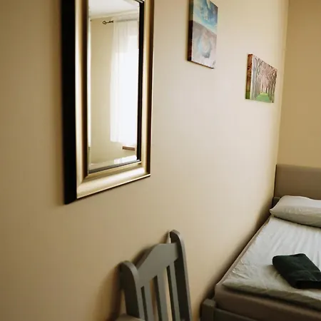 Motel Noclegi Kochlice Kochlice