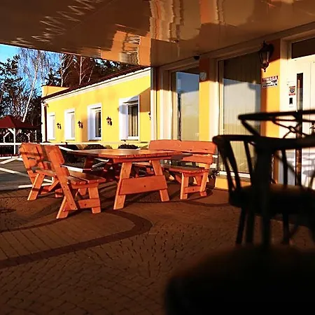 Noclegi Kochlice Motel Kochlice