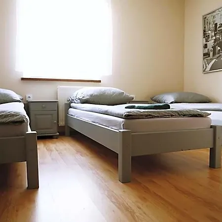 Noclegi Kochlice Motel *
