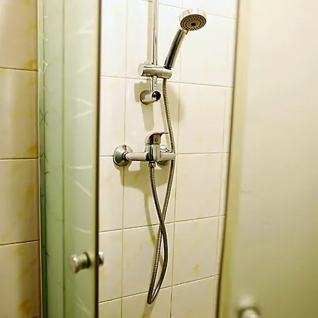 Noclegi Kochlice Motel