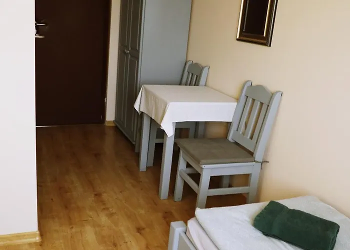 Motel Noclegi Kochlice Kochlice