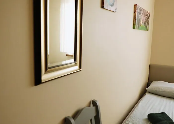 Motel Noclegi Kochlice Kochlice